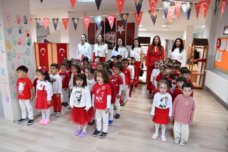 Atam Kreş’te 29 Ekim Cumhuriyet Bayramı Coşkusu