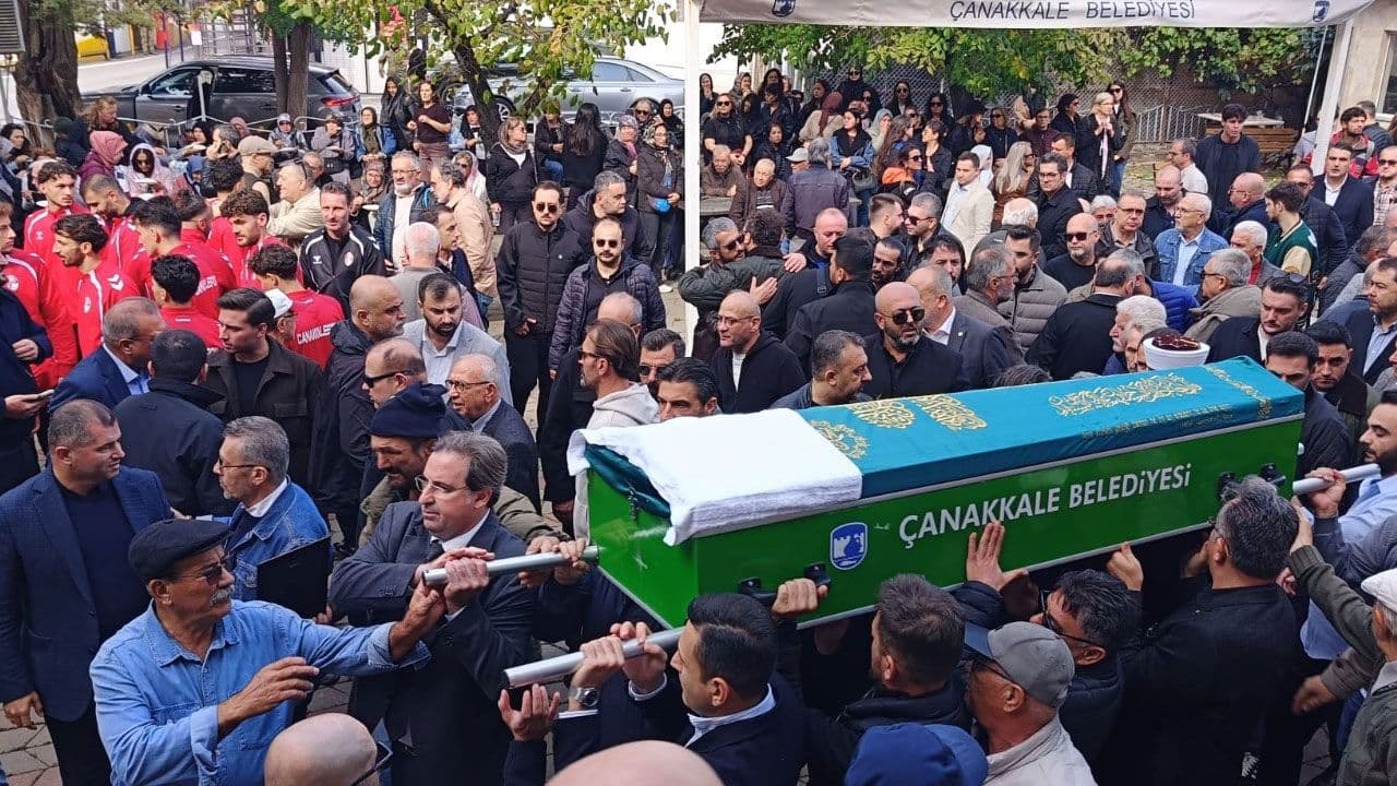 Sadettin Arslan’ın Son Yolculuğu Çanakkale’de Duygusal Bir Törenle Gerçekleştirildi