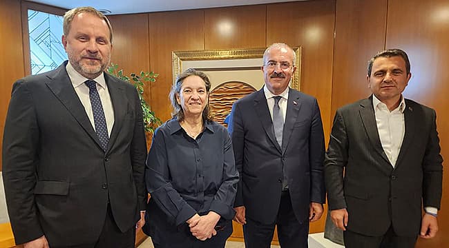VALİ TORAMAN'DAN KALE GRUBU'NA ZİYARET
