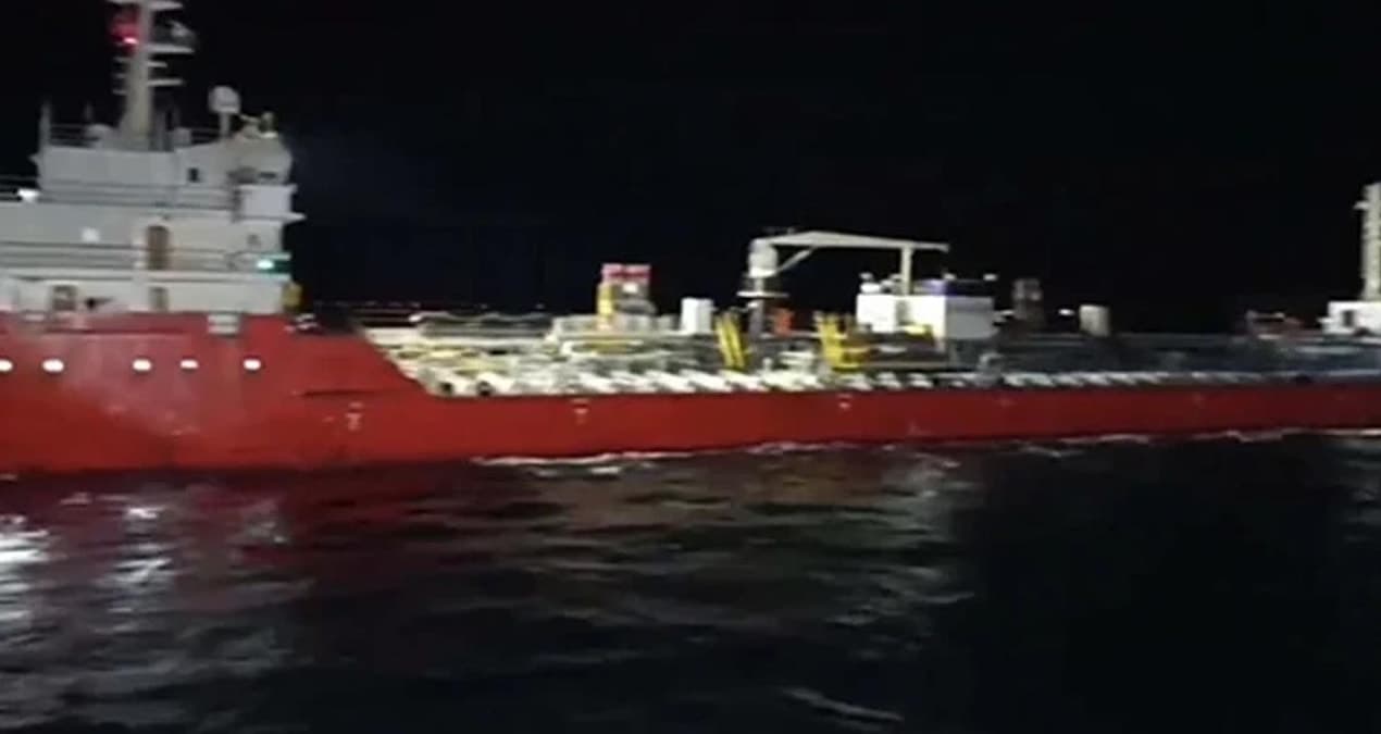 Çanakkale Boğazı'nda gemi arızası! Römorkörler götürüldü - Sözcü Gazetesi