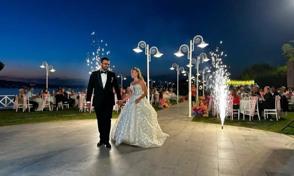 AK Parti Çanakkale Teşkilatının Düğün Ziyareti