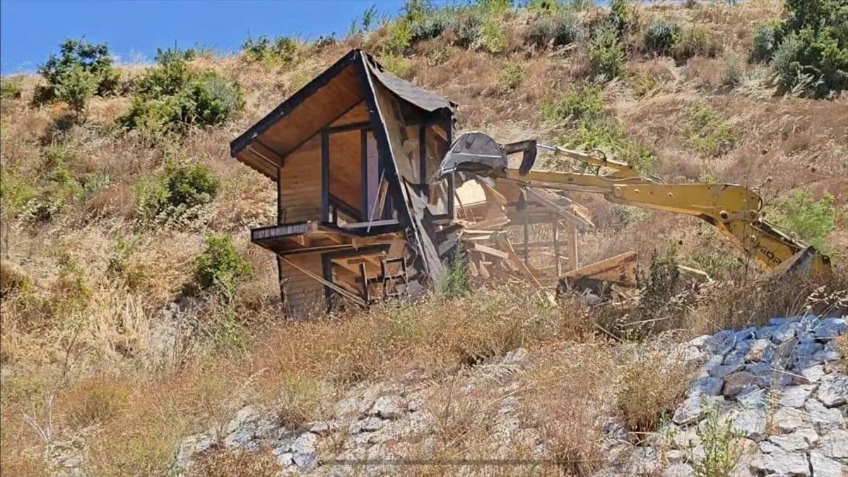 Çanakkale'de Kaçak Yapılara Karşı Büyük Operasyon