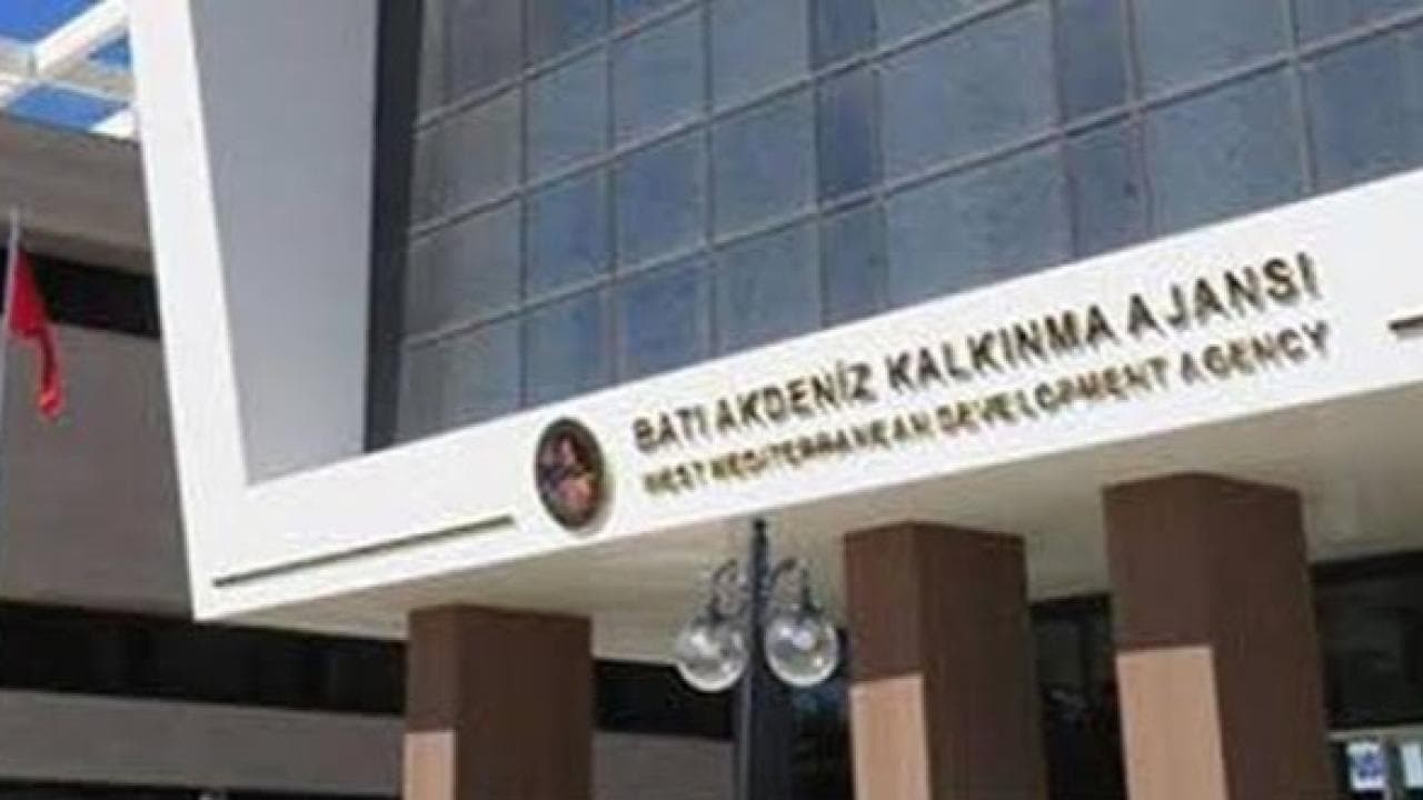 KPSS’den 80, YDS’den 70 Puan İstiyor! 3 Uzman Alınacak