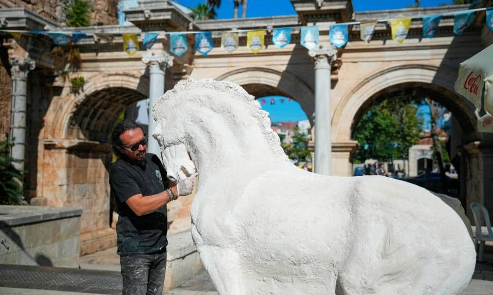 Kaleiçi Festivali ve Likya Atı Projesi: Antalya’da Sanat ve Simge Arayışı