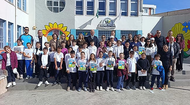 Çanakkale'de Özlem Kayalı İlkokulu'nda Sağlık Eğitimi: Sağlıklı Çocuk, Sağlıklı Gelecek Programı