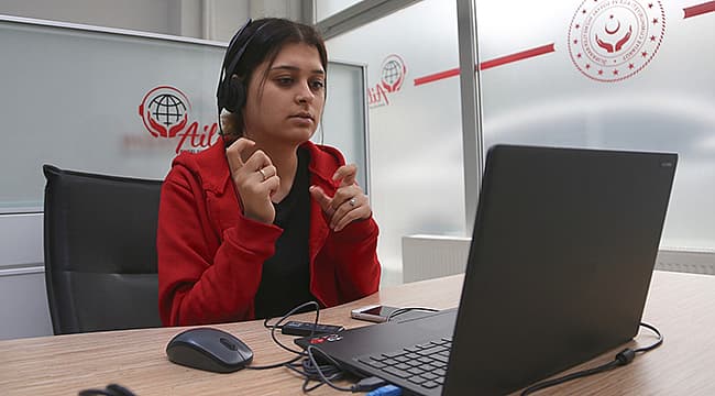 Çanakkale'de Engelsiz İletişim Dönemi: AİLEM Platformu Binlerce İşitme Engelliye Köprü Oluyor