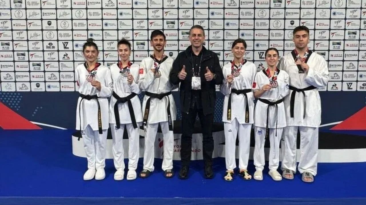 Çanakkale'den Tekvando Şampiyonları Fransa'da 6 Madalya Kazandı
