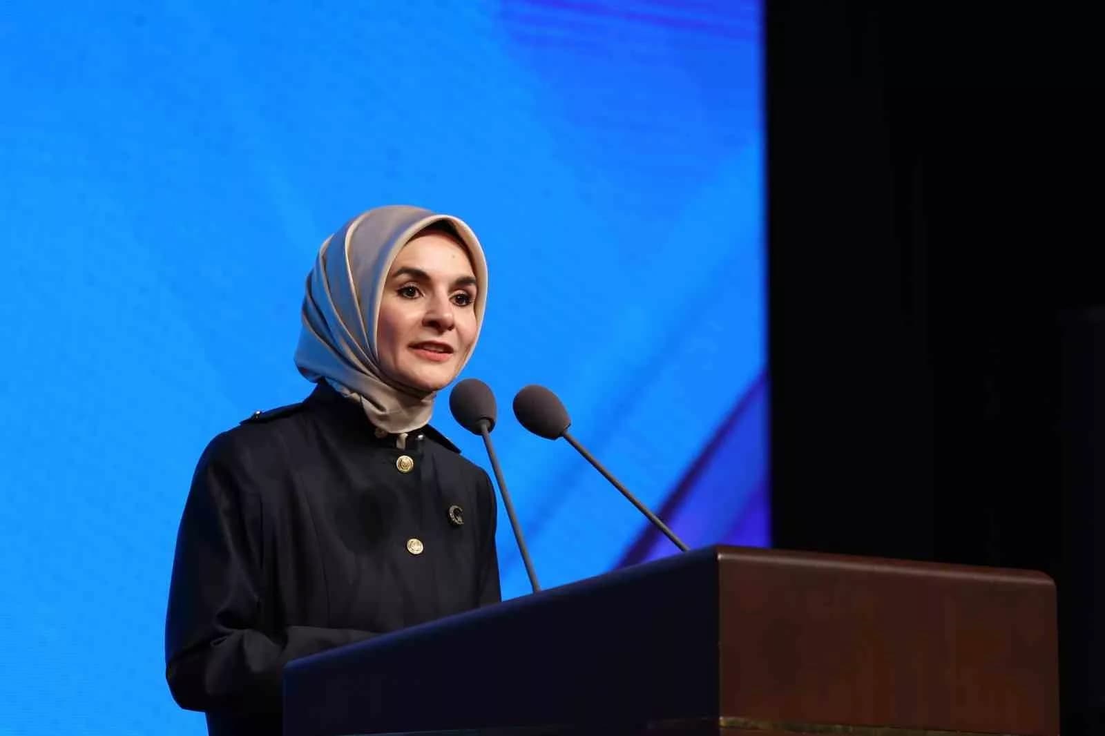 Bakan Mahinur Özdemir Göktaş: Gençlerin Evlilik Sürecinde Desteklenmesi
