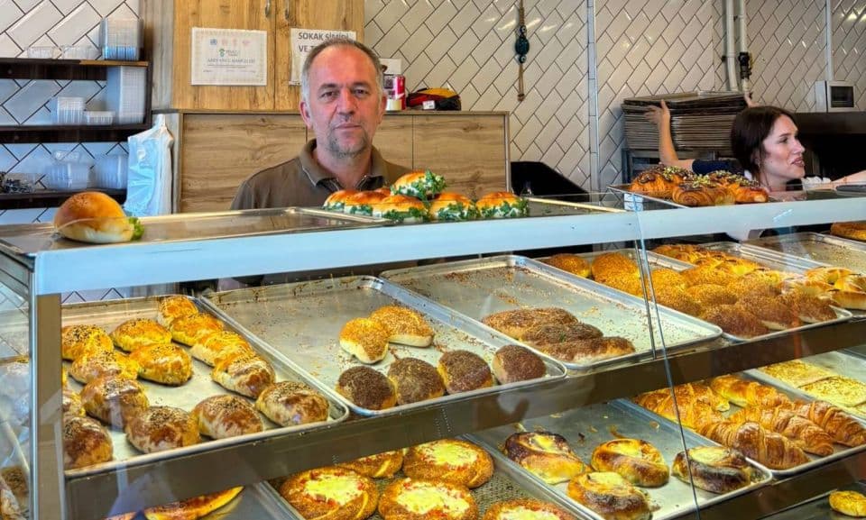 Aren Unlu Mamulleri’nin Lezzet Sırrı: Kendi Üretimimizle Çanakkale’ye Taze Tatlar