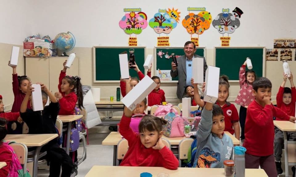 Gökçeada'dan Çevreye Duyarlı Hamle: Plastiksiz Bir Gelecek İçin Önemli Adım