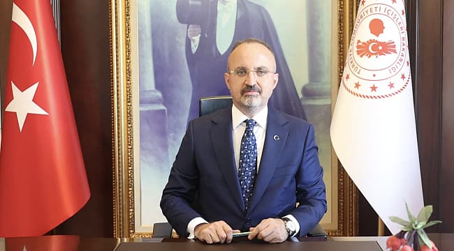 30 AĞUSTOS, BU MİLLETİN BAĞIMSIZLIK VE ÖZGÜRLÜK İRADESİNİN ZAFERİDİR İçişleri Bakan Yardımcısı Bülent Turan, 30 Ağustos Zafer Bayramı bu sebeple yayımladığı mesajında, kapsamlı zaferin milletimizin bağımsızlık ve özgürlük iradesinin en sağlam