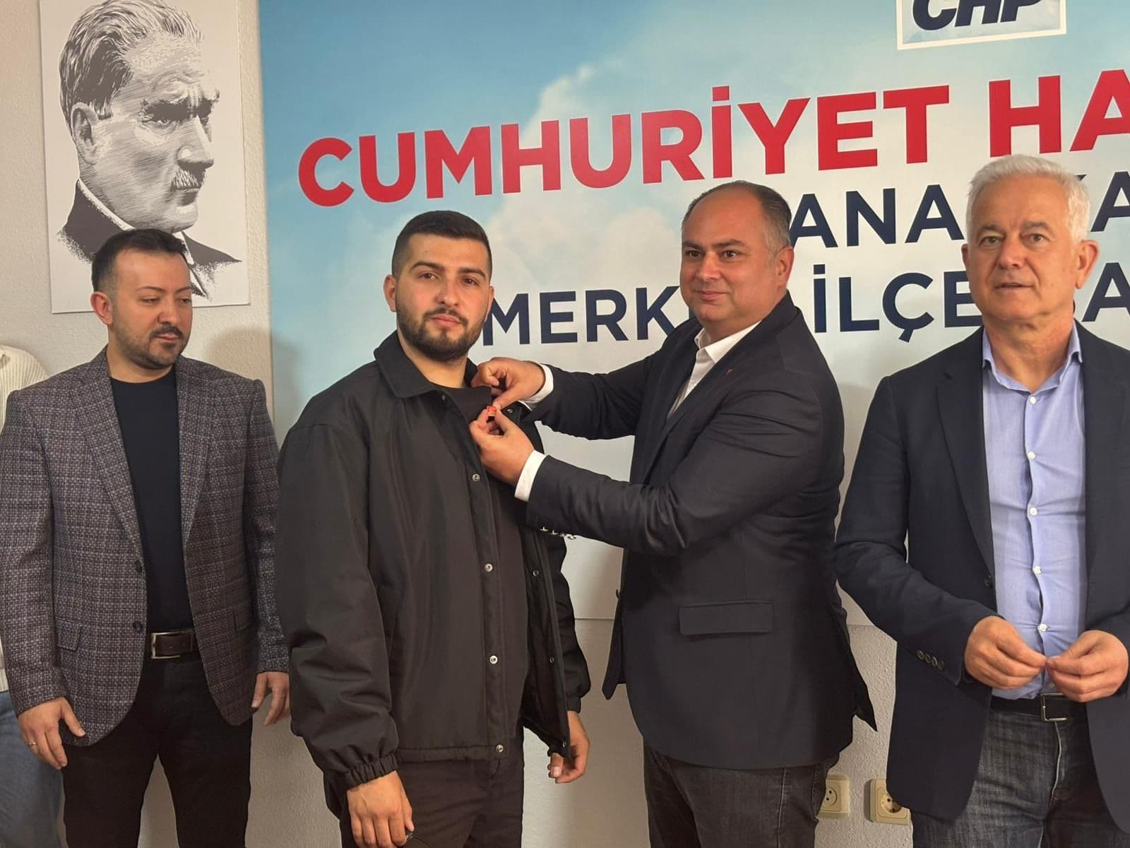 CHP'de Gençlik Hareketi