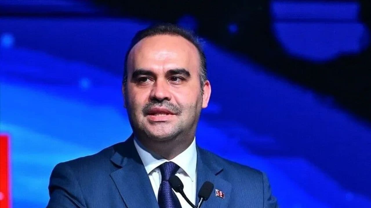 Türkiye'nin ilk Ay sorumluluku bünyesinde geliştirilen uzay aracının üretimi bitirildi