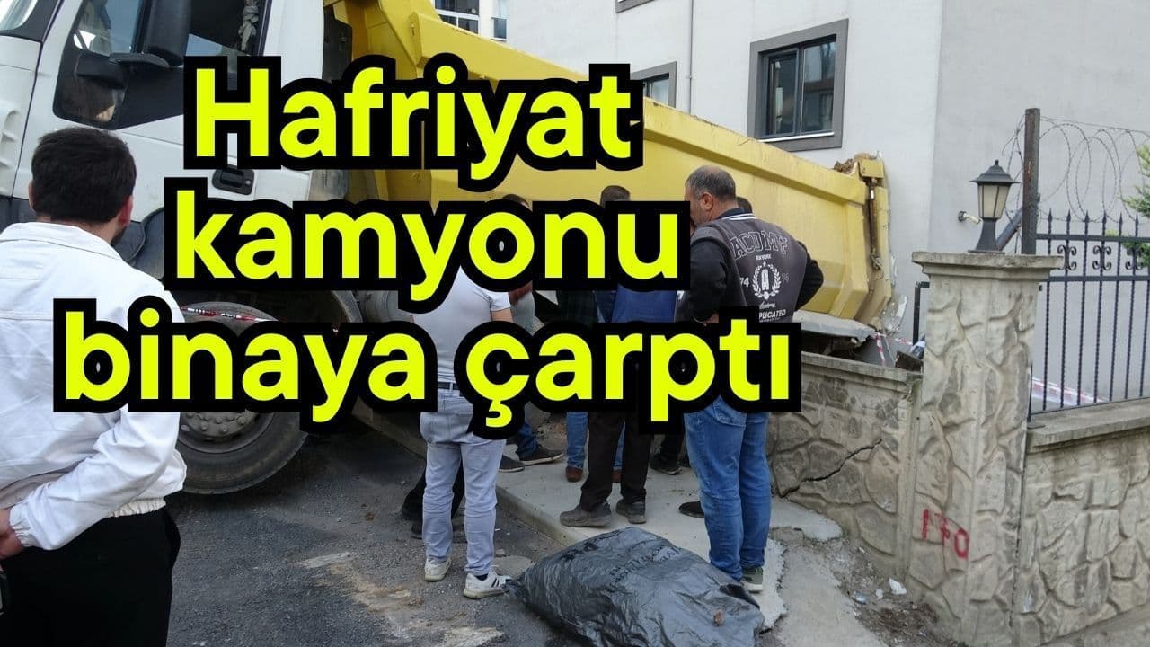Çanakkale'de Hafriyat Kamyonu Binaya Çarptı: Kaza Detayları