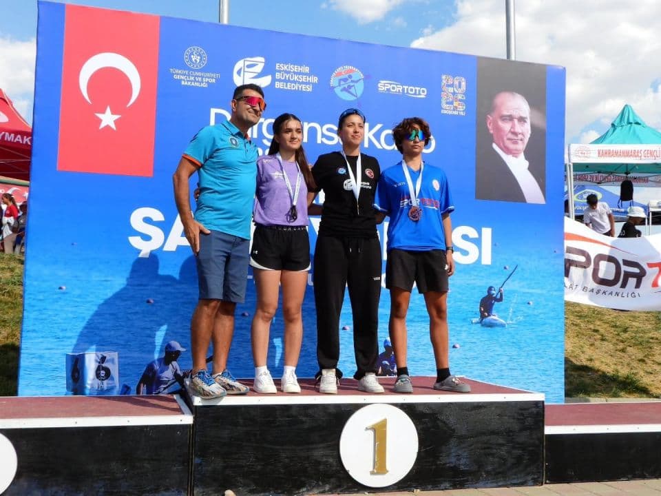 Çanakkale'li Sporcular Durgunsu Türkiye Şampiyonası'nda Önemli Dereceler Kazandı