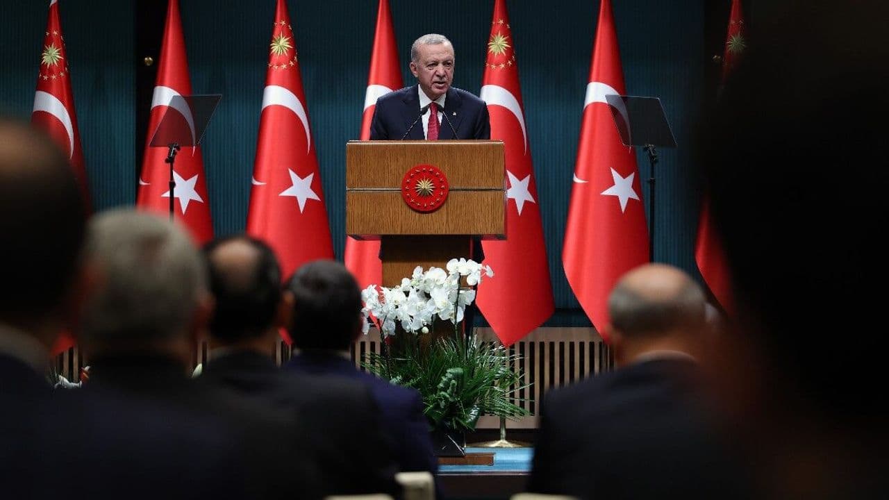 Cumhurbaşkanı Erdoğan'dan mühim bilgilendirmeler