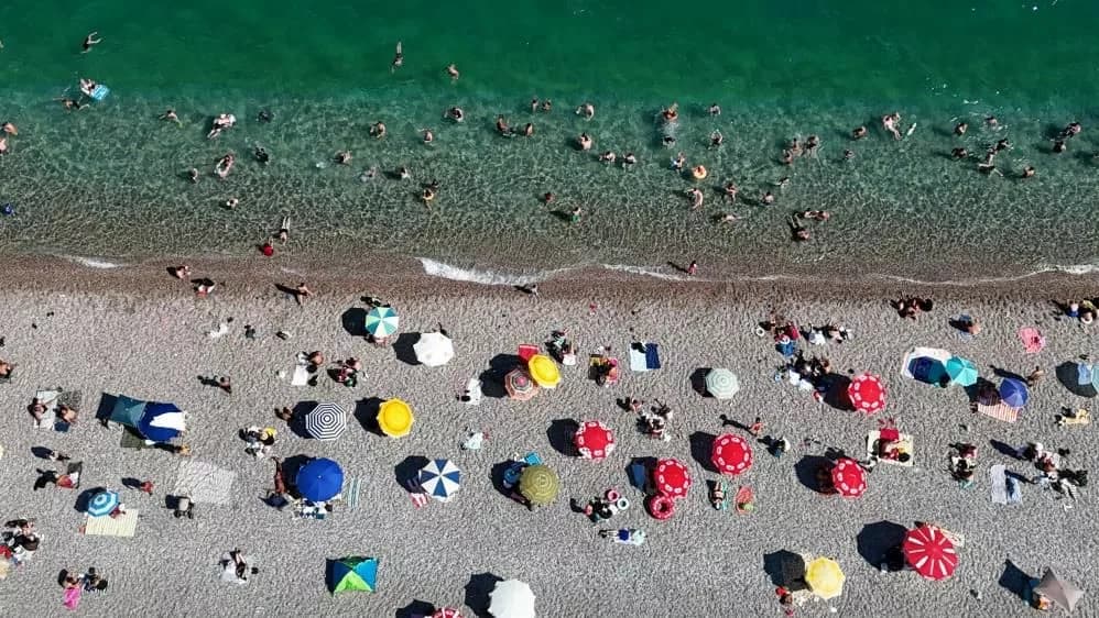 Antalya'da Sıcak Hava Dalgası