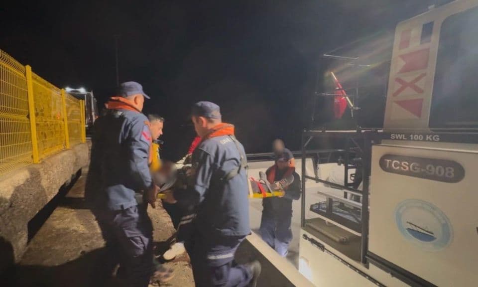 Bozcaada Trafik Kazasında Yaralı Tıbbi Tahliye: Çanakkale’ye Geliş