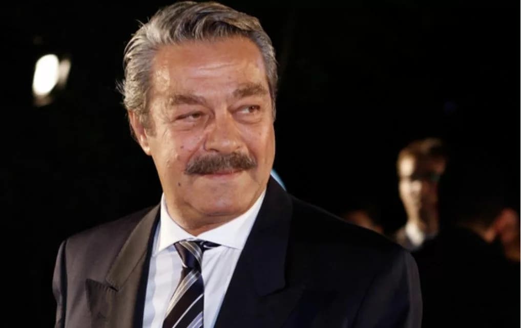 Kadir İnanır Hayatını Kaybetti