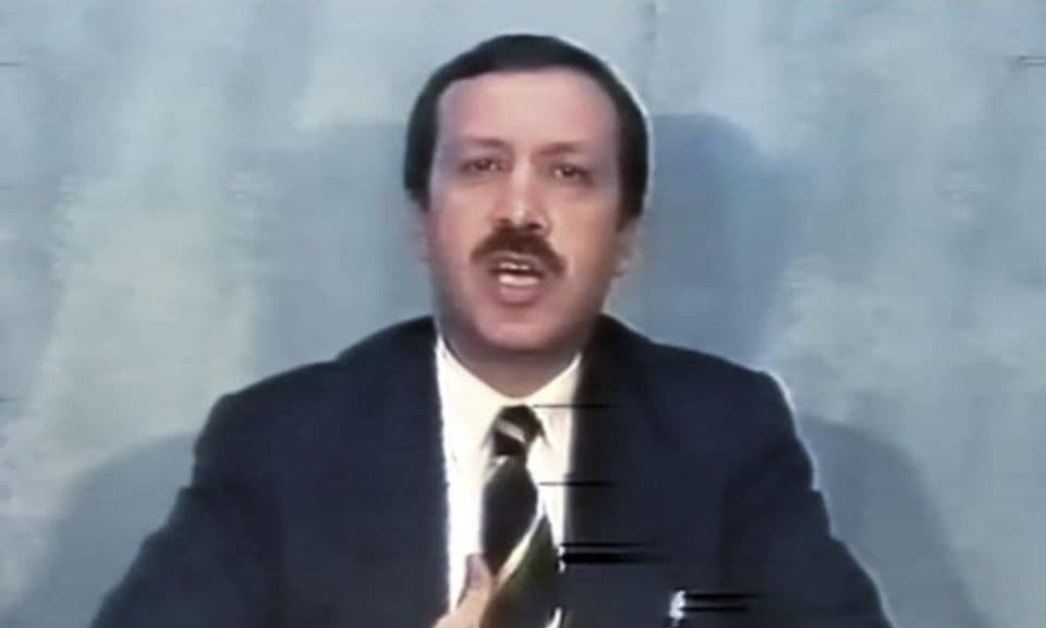 Erdoğan'ın 1994'te Gemlik'te canlı yayında verdiği mesaj bugün de gündemle örtüşüyor   