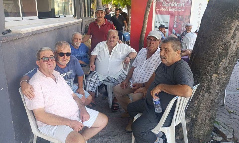 Ayvacık’ın Futbol Tarihi Tahtakale’de Canlandı: “Ayvacık A Milli Futbol Takımı” Yeniden Anıldı