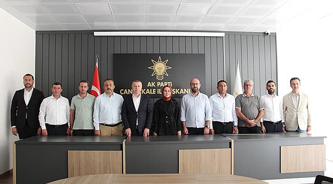 AK Parti Çanakkale İl Teşkilatı İlçe Başkanlarıyla Görüştü