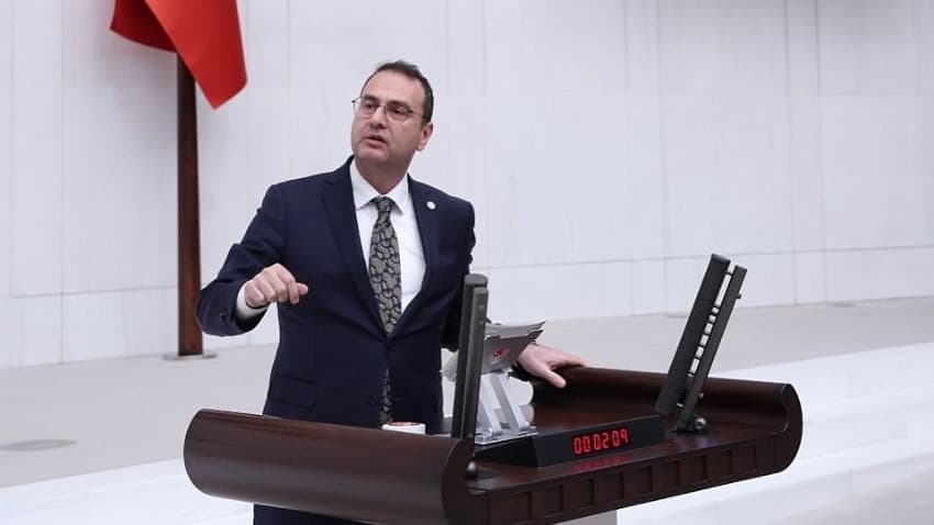 Ridvan Uz’dan AK Parti’ye Sıkı Eleştiri: ‘Artık Biktik’
