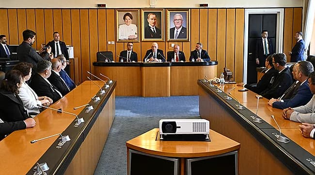 Çanakkale Muhtarları İYİ Parti Genel Başkanı Dervişoğlu'nu Ziyaret Etti