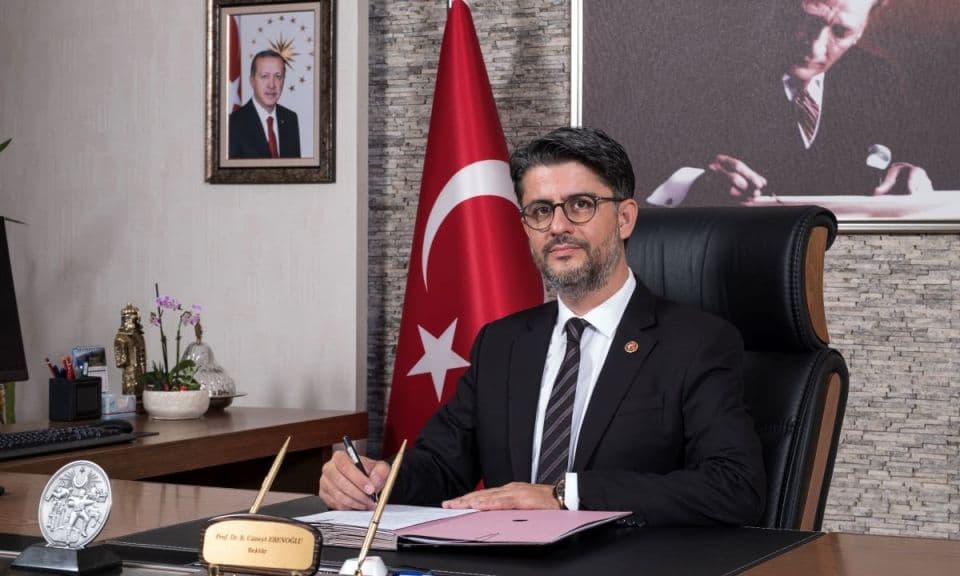 Erenoğlu’ndan 29 Ekim mesajı: “Daha güçlü bir geleceği birlikte inşa edeceğiz”