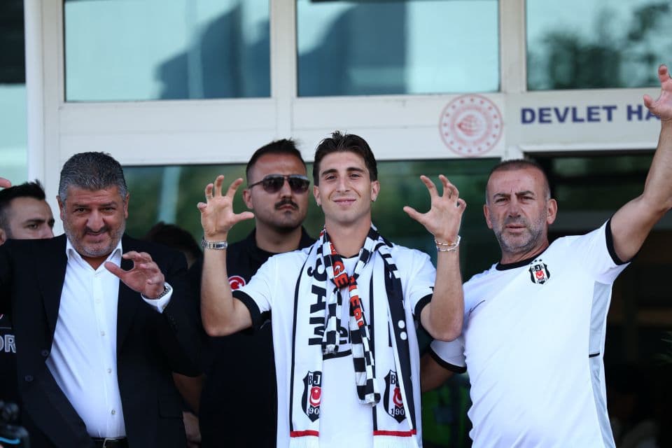 Çanakkale Beşiktaş taraftarlarını heyecanlandıran yeni transfer Fabio Miretti İstanbul'da