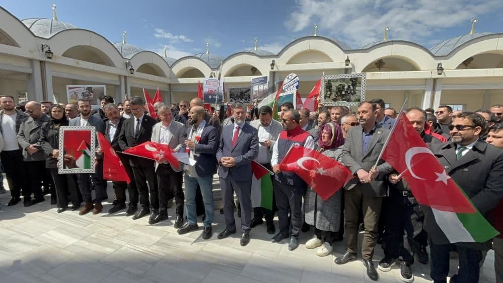 Çanakkale'de Filistin'e Destek: İsrail'in İdam Yasası Protesto Edildi