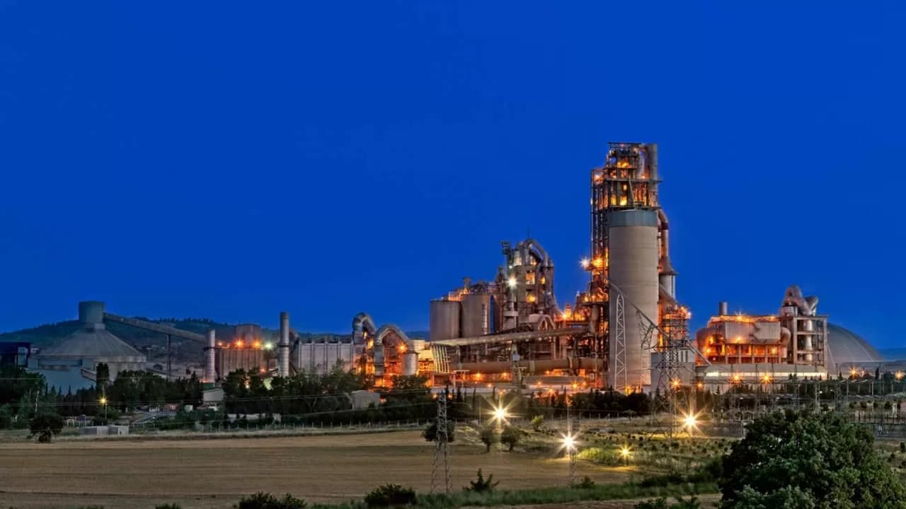 Akçansa'da Sabancı Dönemi Sona Erdi