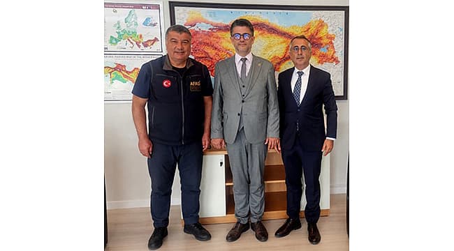 ÇOMÜ HEYETİNDEN AFAD DEPREM VE RİSK AZALTMA GENEL MÜDÜRÜNE ZİYARET
