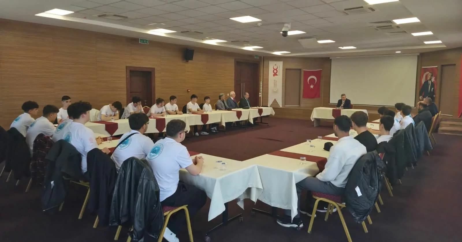 Çanakkale'de Kültür Yolcusu Öğrenciler