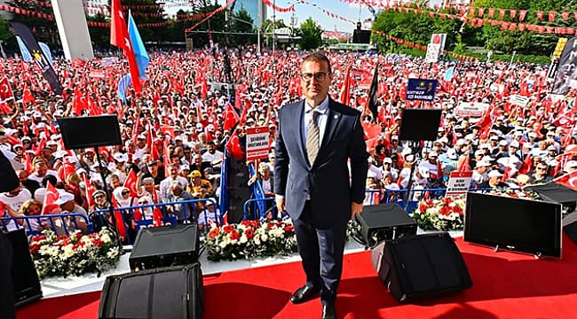 ANKARA'DA ÇANAKKALE RÜZGÂRI ESTİ