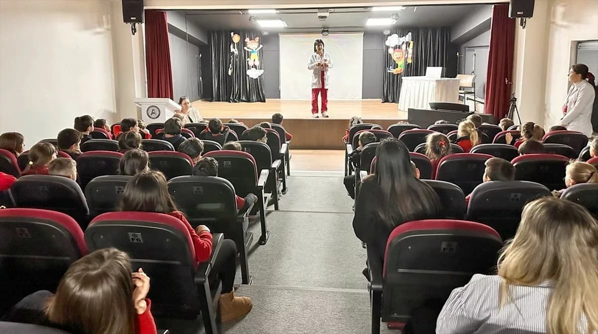 Çanakkale'de Ağız Sağlığı Eğitimi