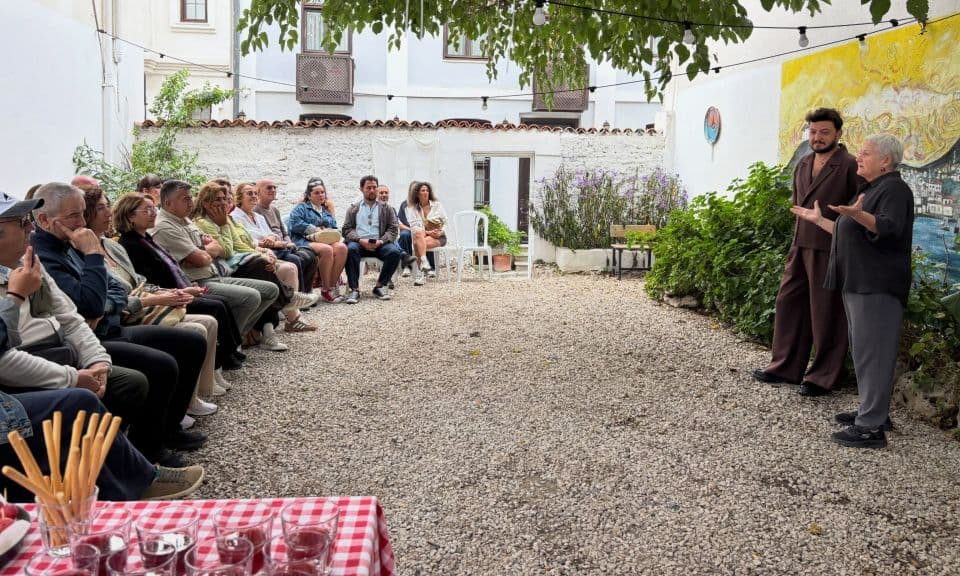 Mustafa Erol'un Sanat Sergisi Bozcaada'da Açıldı