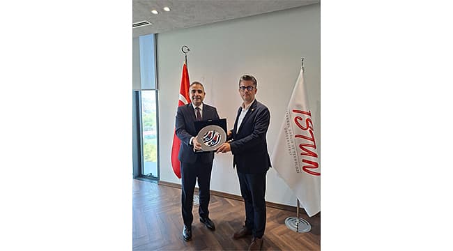 Çanakkale’de ÇOMÜ ve İSTÜN’ün Sağlık, Kimya ve İlaç Sektörlerinde İş Birliği Günü