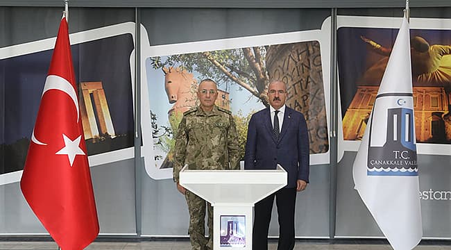 2. Kolordu Komutanı Alparslan Kılınç, Vali Doç. Dr. Ömer Toraman'ı Çanakkale Valiliğinde Karşıladı