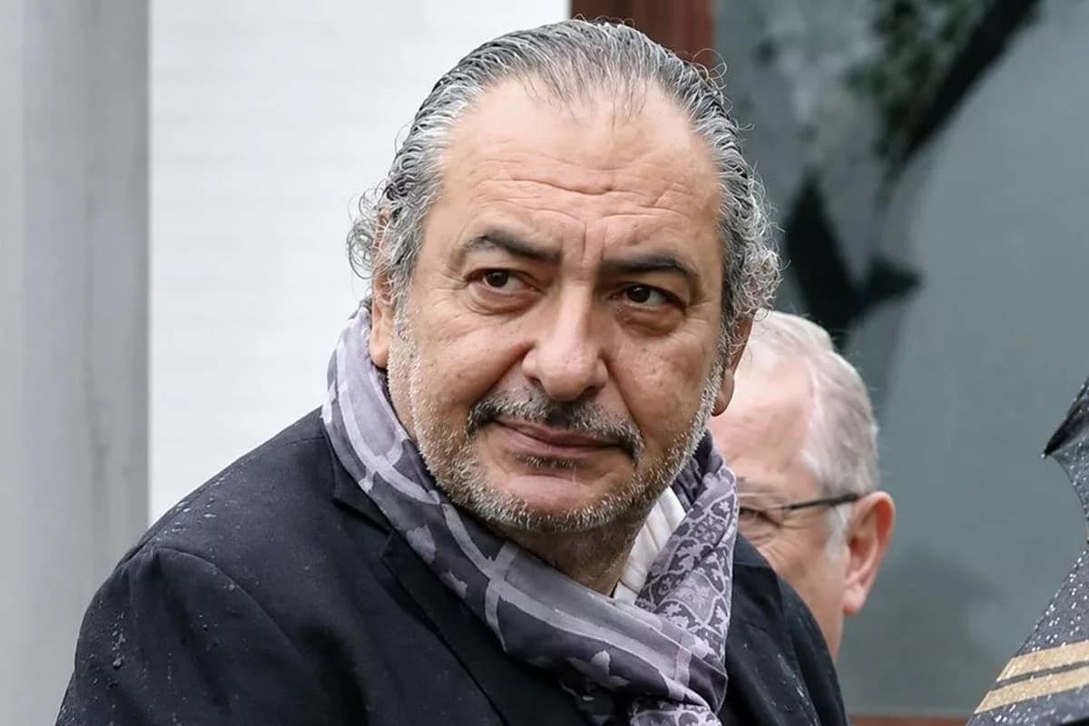 Ünlü Televizyoncu Reha Muhtar Hastaneye Kaldırıldı
