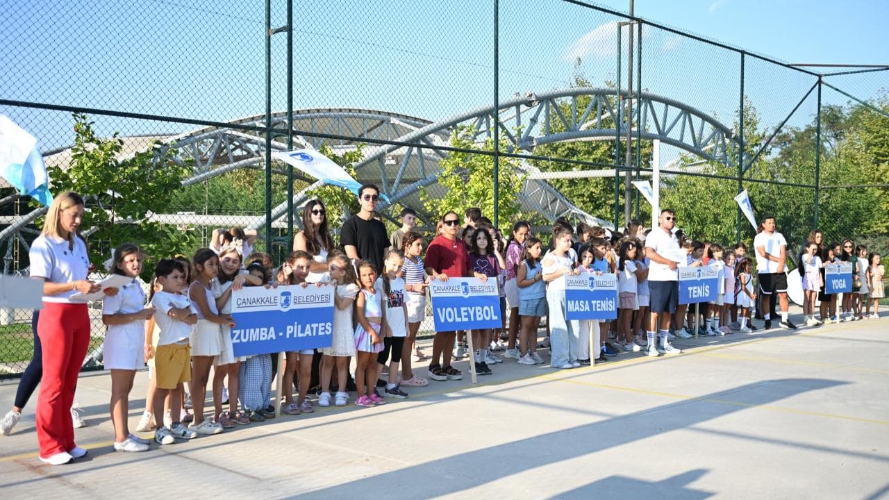 Çanakkale Belediyesi Yaz Spor Okulları son buldu