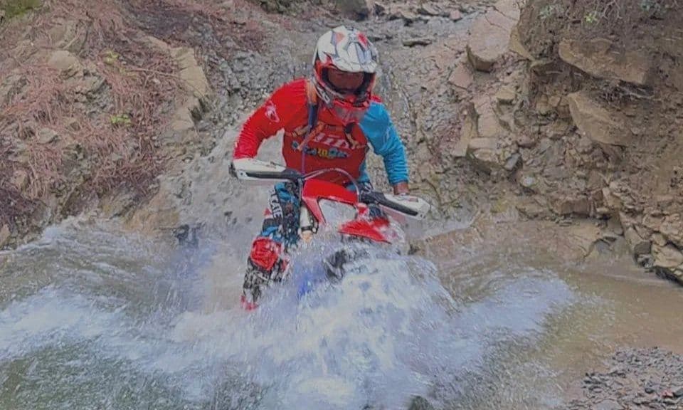 Gökçeada'da Hard Enduro'nun Zirvesine Fehmi Uygun İmzası