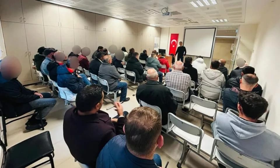 Müftülükten Yükümlülere Aile İçi İletişim Semineri