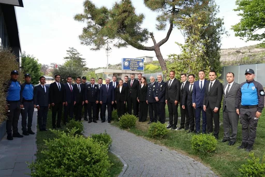 İçişleri Bakan Yardımcısı Çelik, Çanakkale'deki Deniz Polisi Eğitim Merkezi'ni Ziyaret Etti