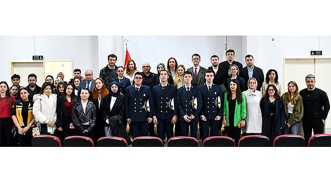 Çanakkale'de Eğitimde Yeni Dönem: Öğrenci Sesiyle Üniversite Yönetimi Buluştu
