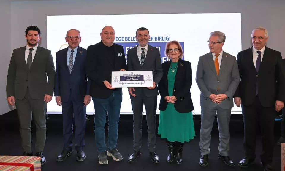 Çanakkale Belediyesi Başkanı Gürel, Ege Belediyeler Birliği Encümen Üyeliğine Seçildi