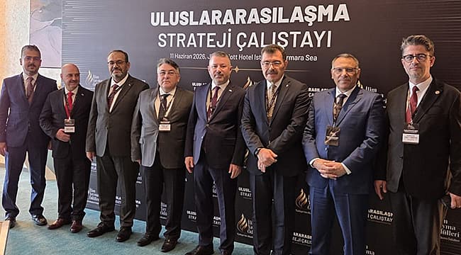 REKTÖR ERENOĞLU İLİM YAYMA ÖDÜLLERİ ULUSLARARASILAŞMA STRATEJİ ÇALIŞTAYI'NA KATILDI