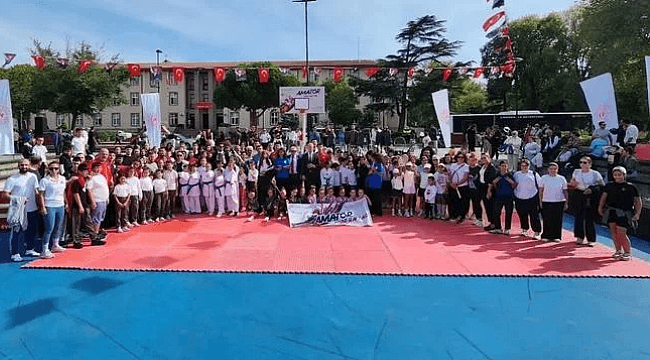 Çanakkale’de Amatör Spor Haftası Kortej Yürüyüşüyle Başladı