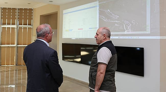 VALİ TORAMAN YANGIN YÖNETİM MERKEZİ'NDE İNCELEMELERDE BULUNDU