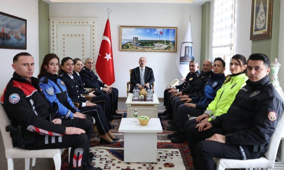 Çanakkale Valisi Toraman'a 181. Yıl Ziyareti